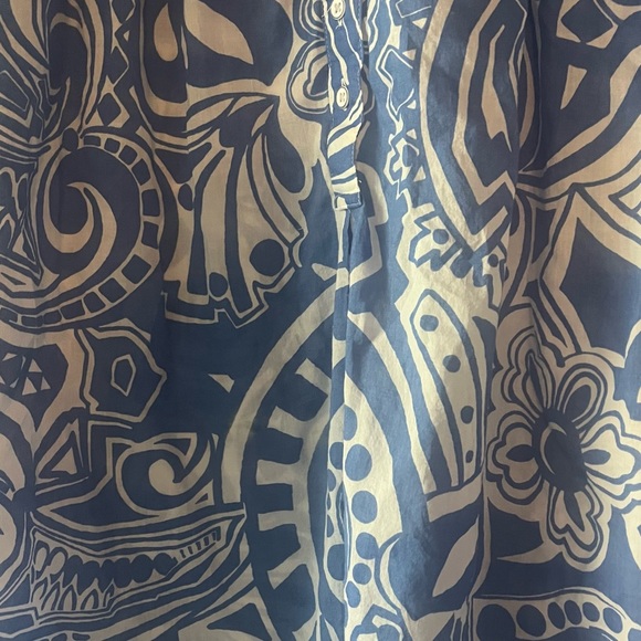 Banana republic lightweight blouse - Picture 6 of 9